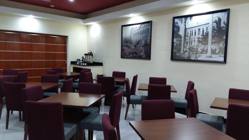 Hampton Inn Tampico Zona Dorada Kültér fotó